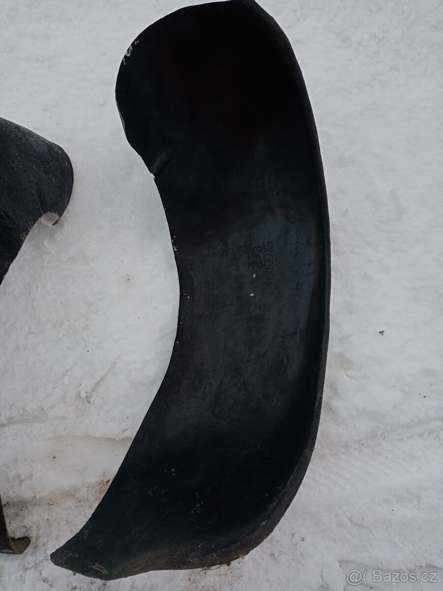 Kryty blatníků - 2