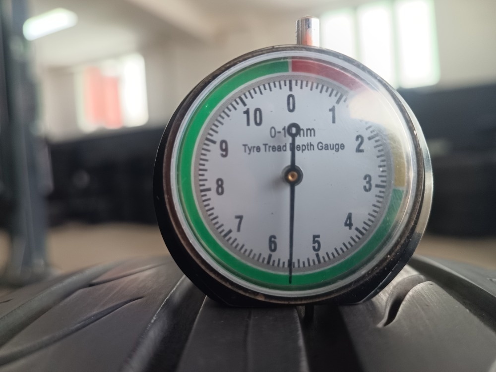 205/60 R16 LANDSAIL (2320) - 2