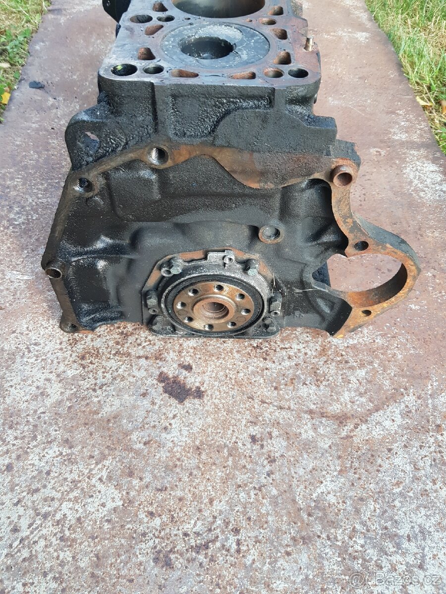 Blok motoru VW T4, 65, 75kW - 2