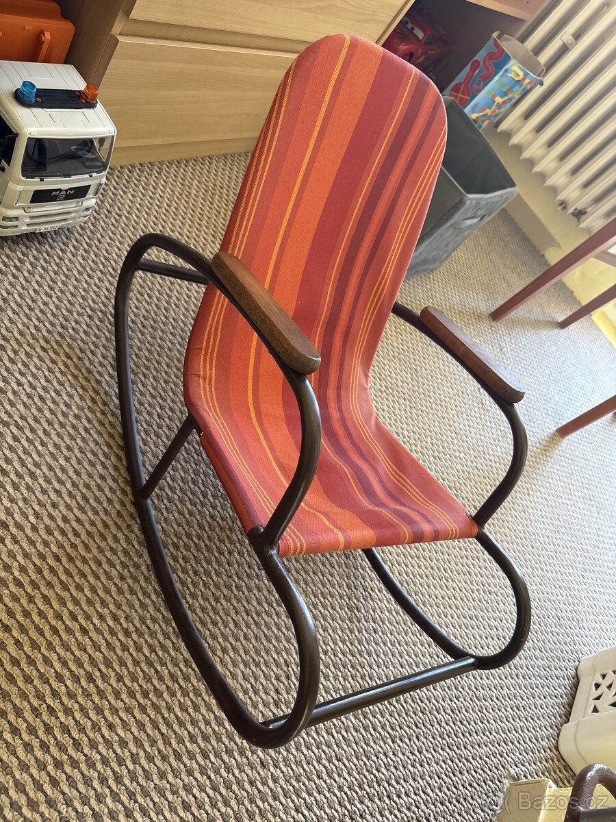 Retro houpaci kresilko - 2