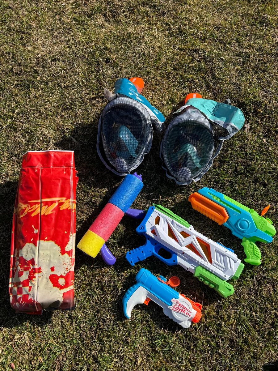 věci pro děti k bazénu - 2