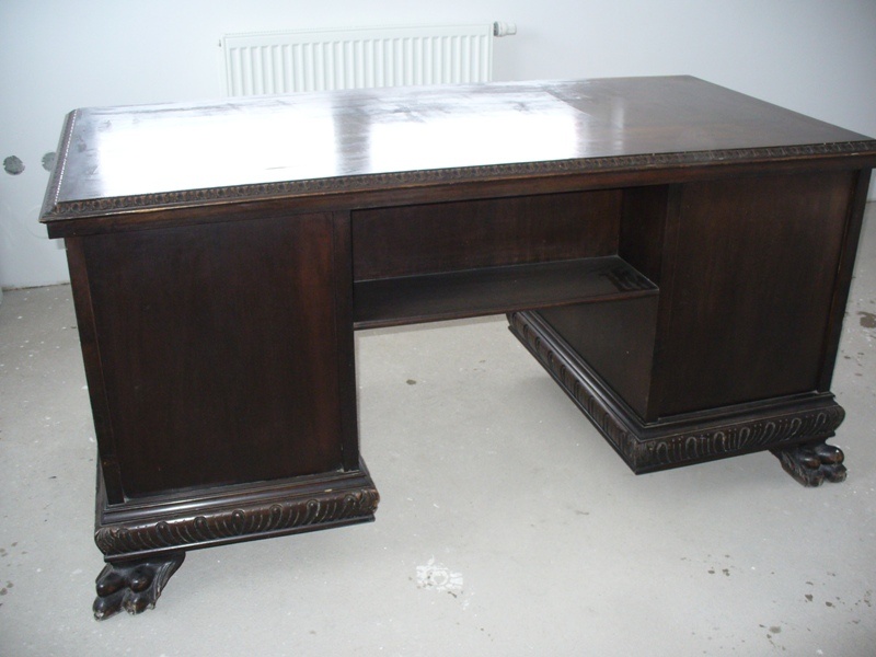 Starožitný nábytek - 2