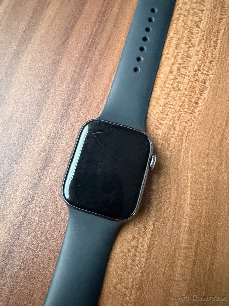 Apple Watch Series 5 - 2