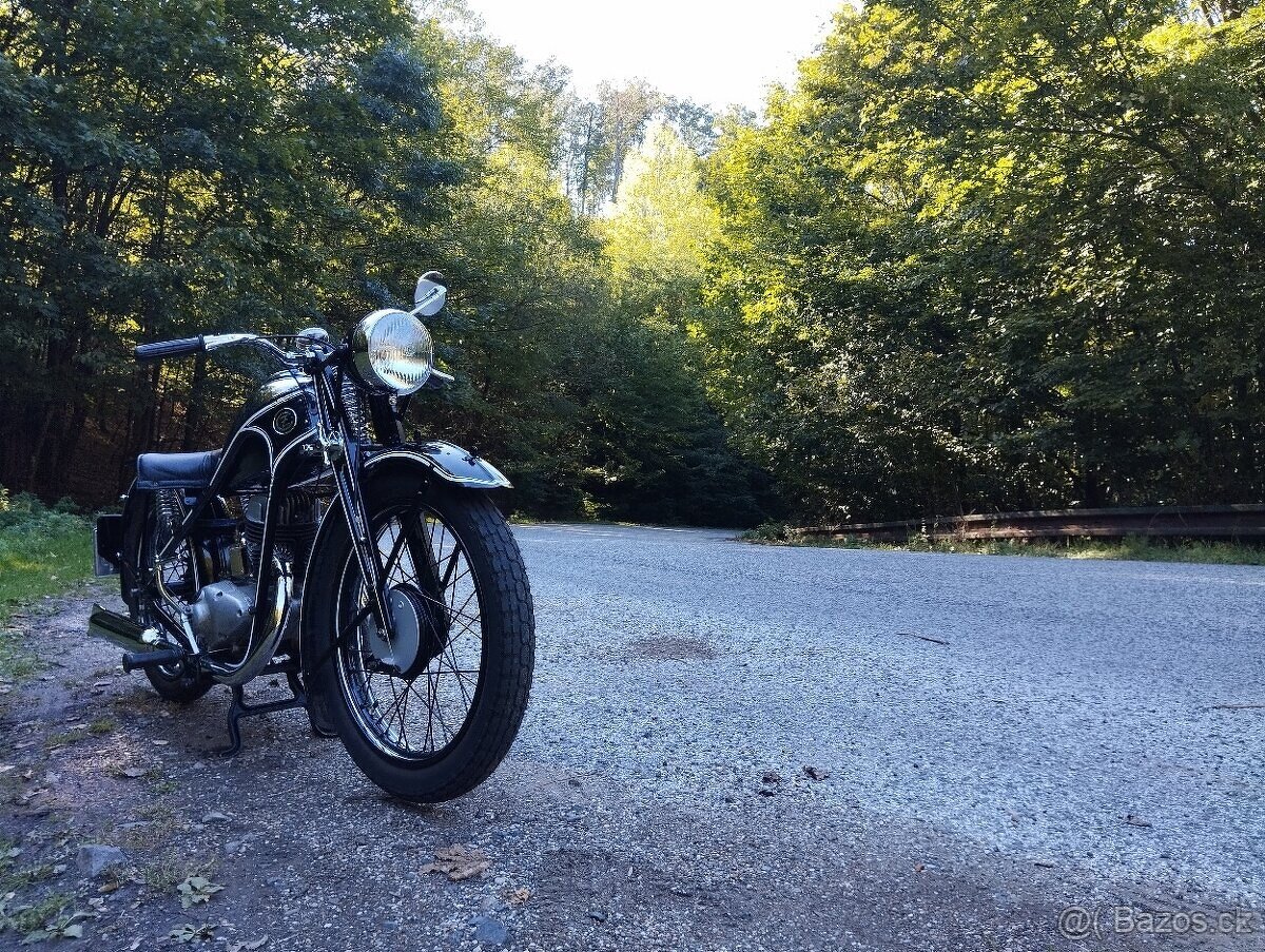 ČZ 250 Sport predválečná. - 2