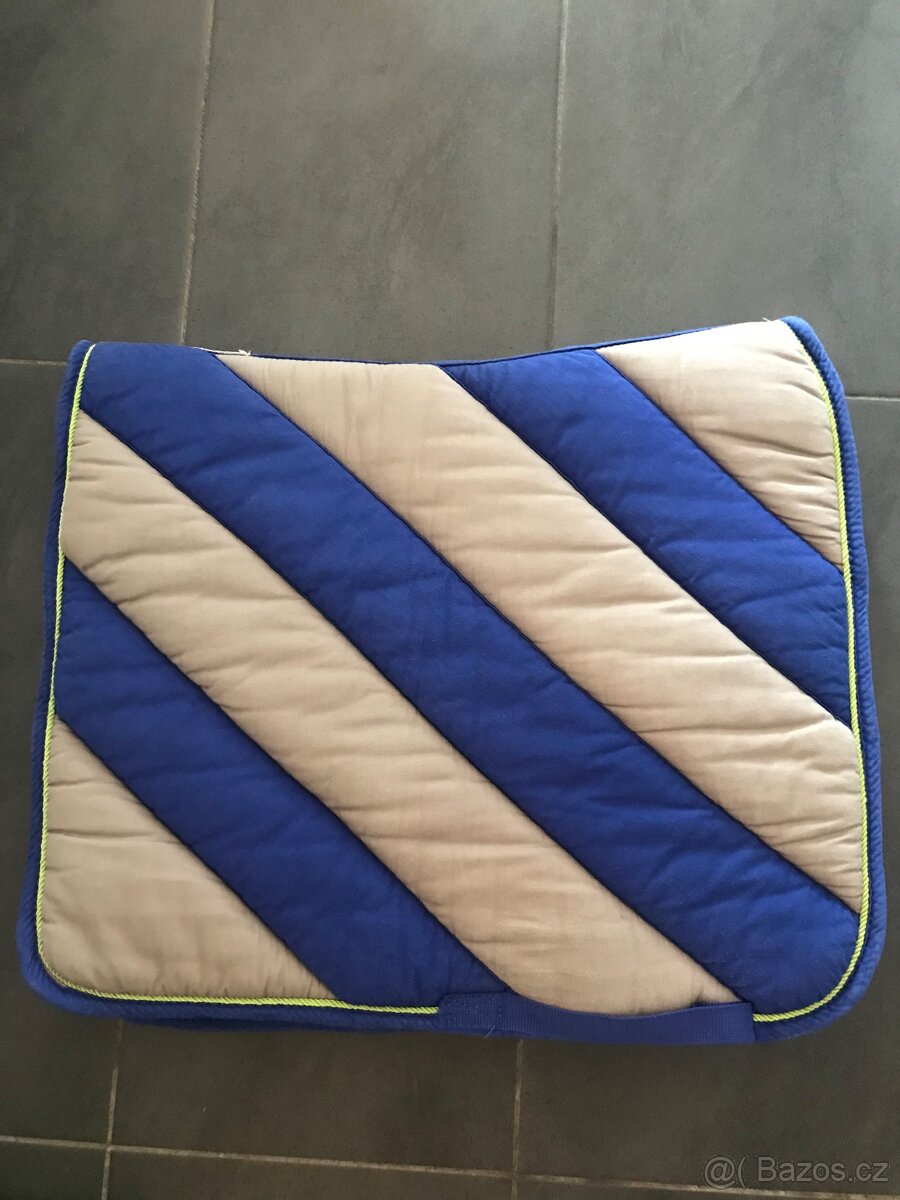 Eskadron Nici podsedlová dečka - 2