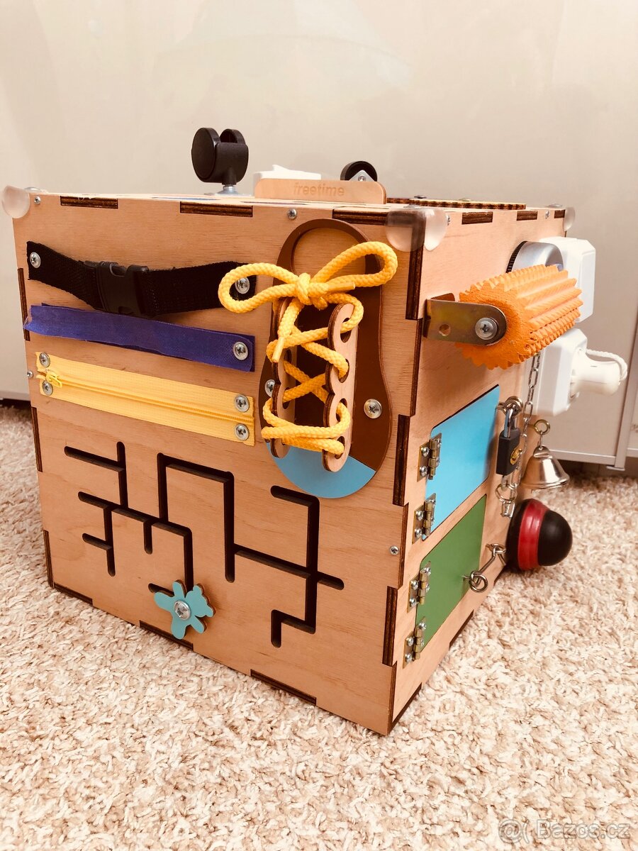 Busyboard aktivity krychle - 2