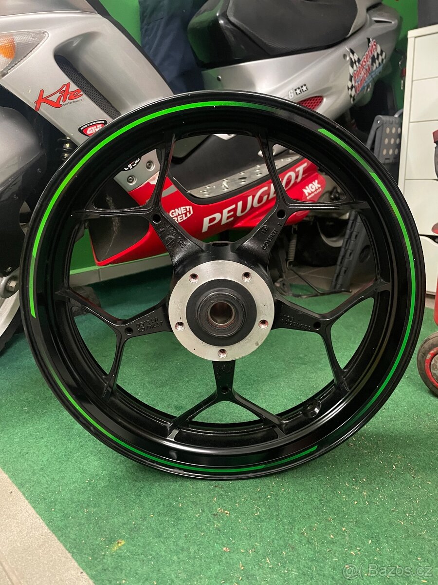 Přední kolo Kawasaki ZX10 - 2