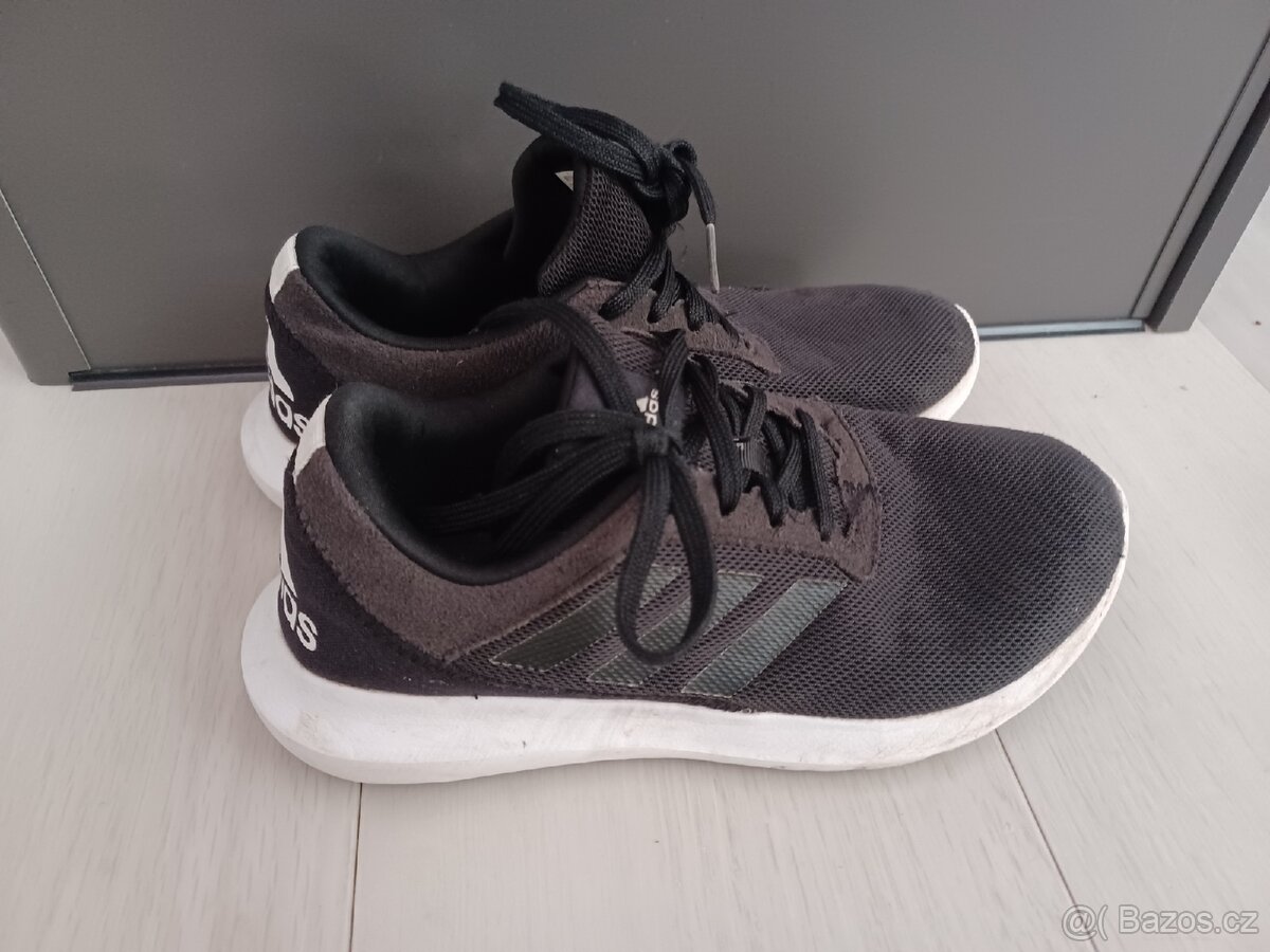 Tenisky Adidas Coreracer 36 2/3 - použité - 2