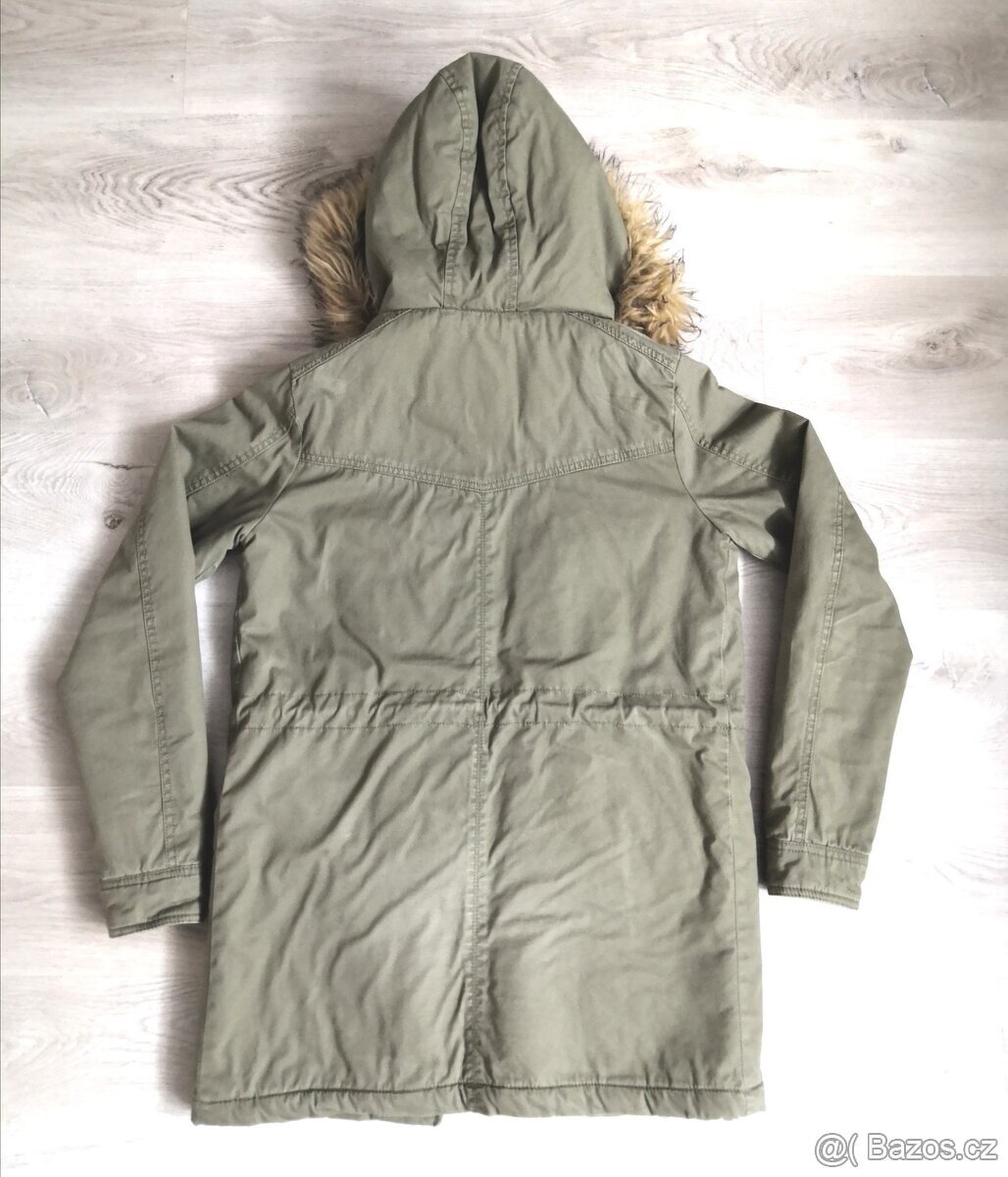 ZIMNÍ BUNDA vel. 158-164 - 2
