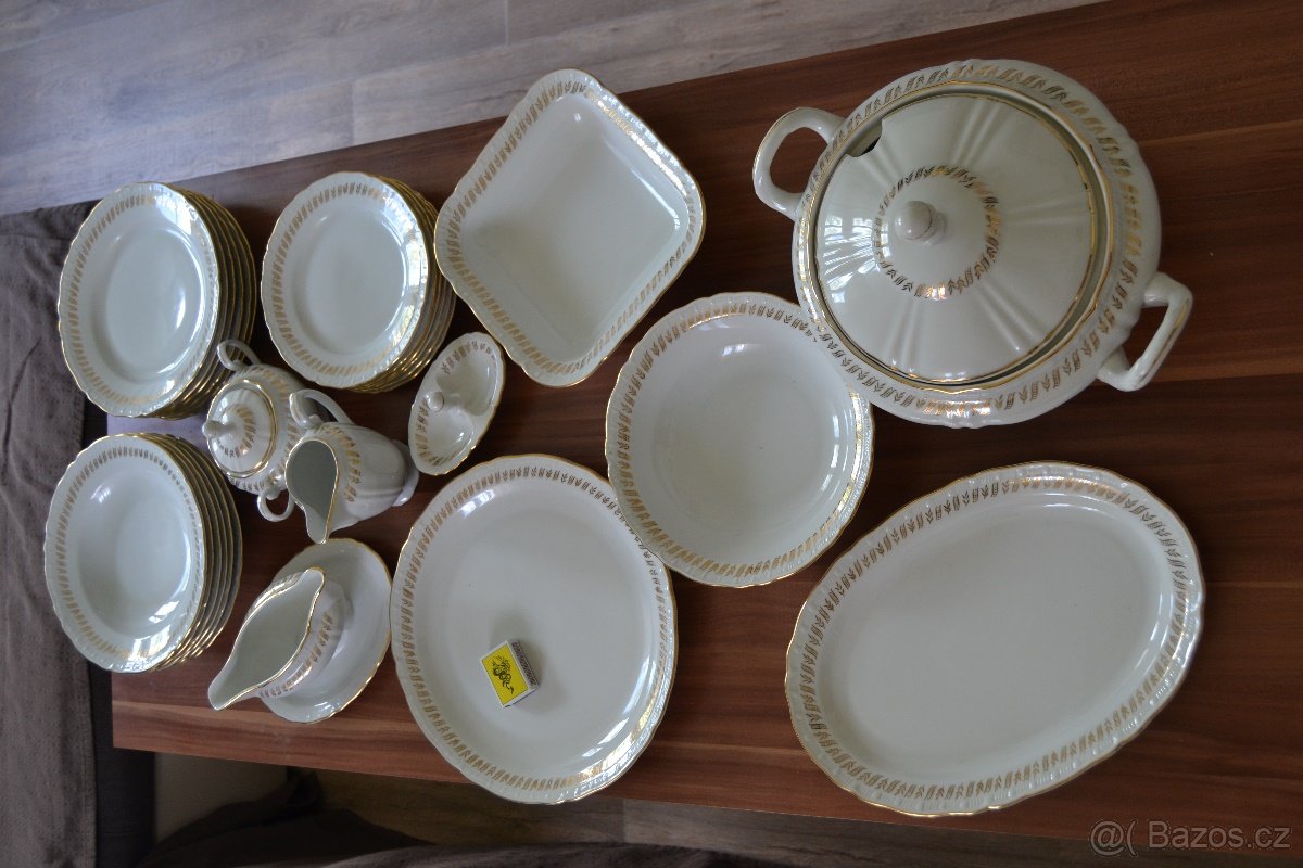 KRÁSNÝ STAROŽITNÝ SERVIS - značeno - 2