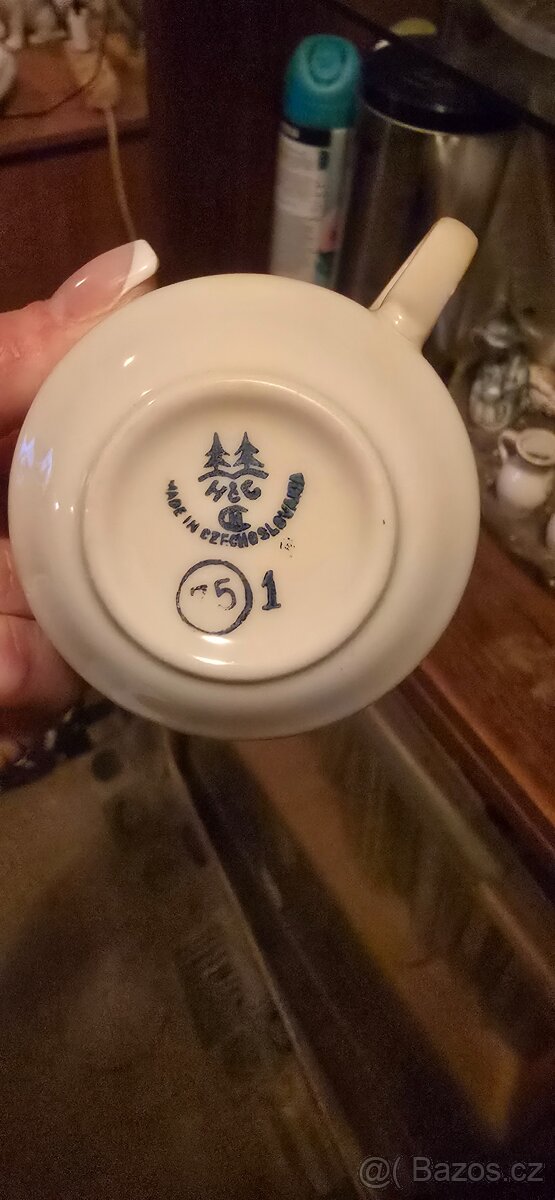 Porcelánová sada šálku a podšálku - 2