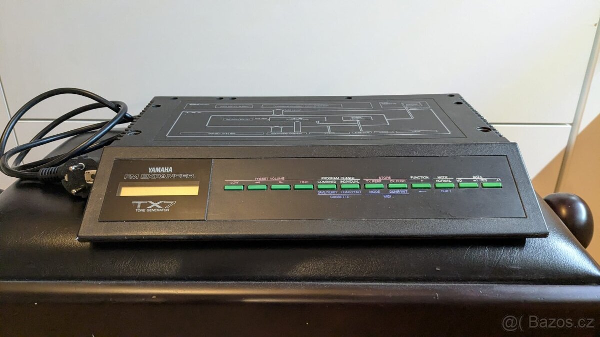 Modul Yamaha TX7 - 2