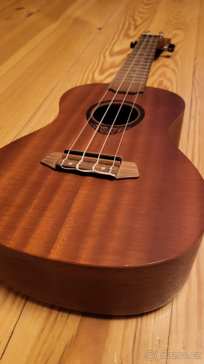 Koncertní ukulele Lag - Tiki Uku 8 C - 2
