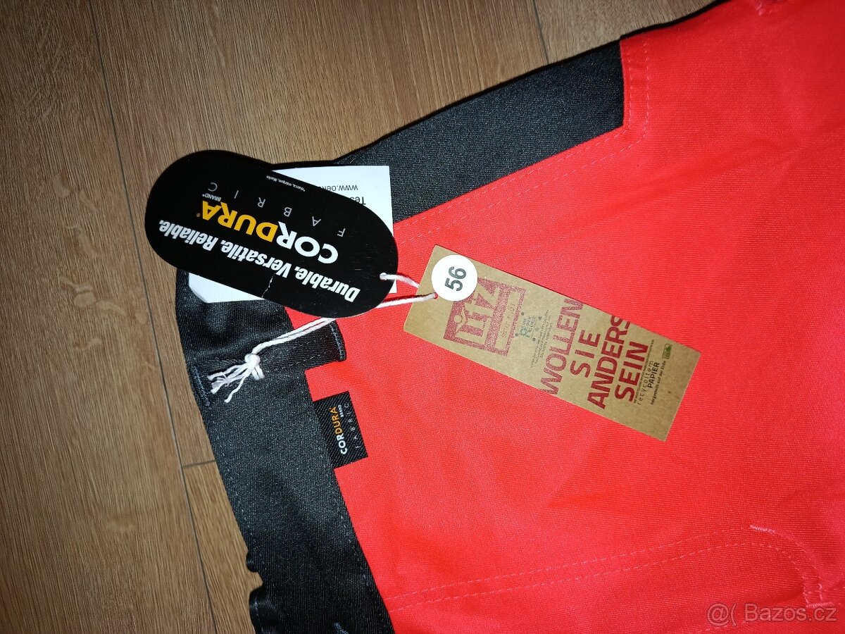 Pracovní oděvy/montérky - 2