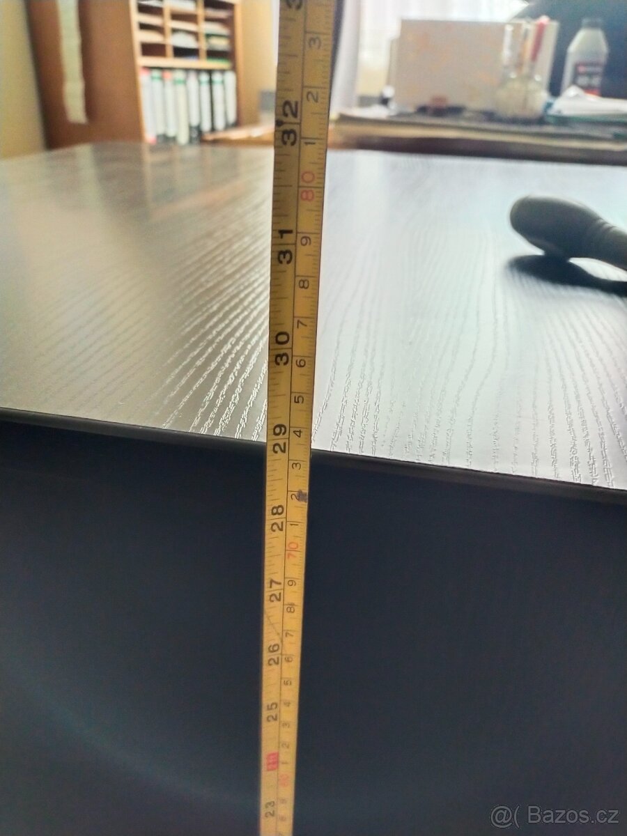 Kancelářský stolek - 2