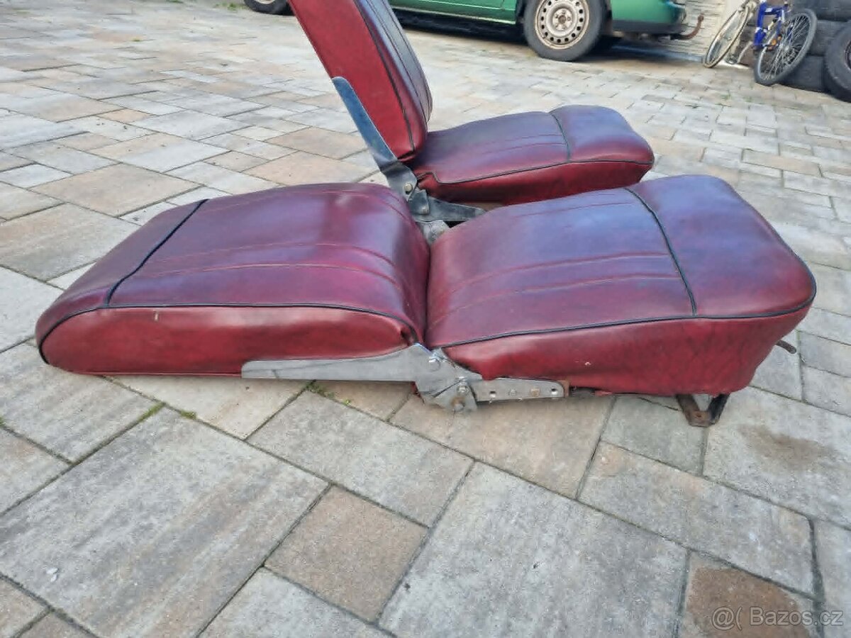 Sedačky Škoda 100, 1000 Tatra ? - 2