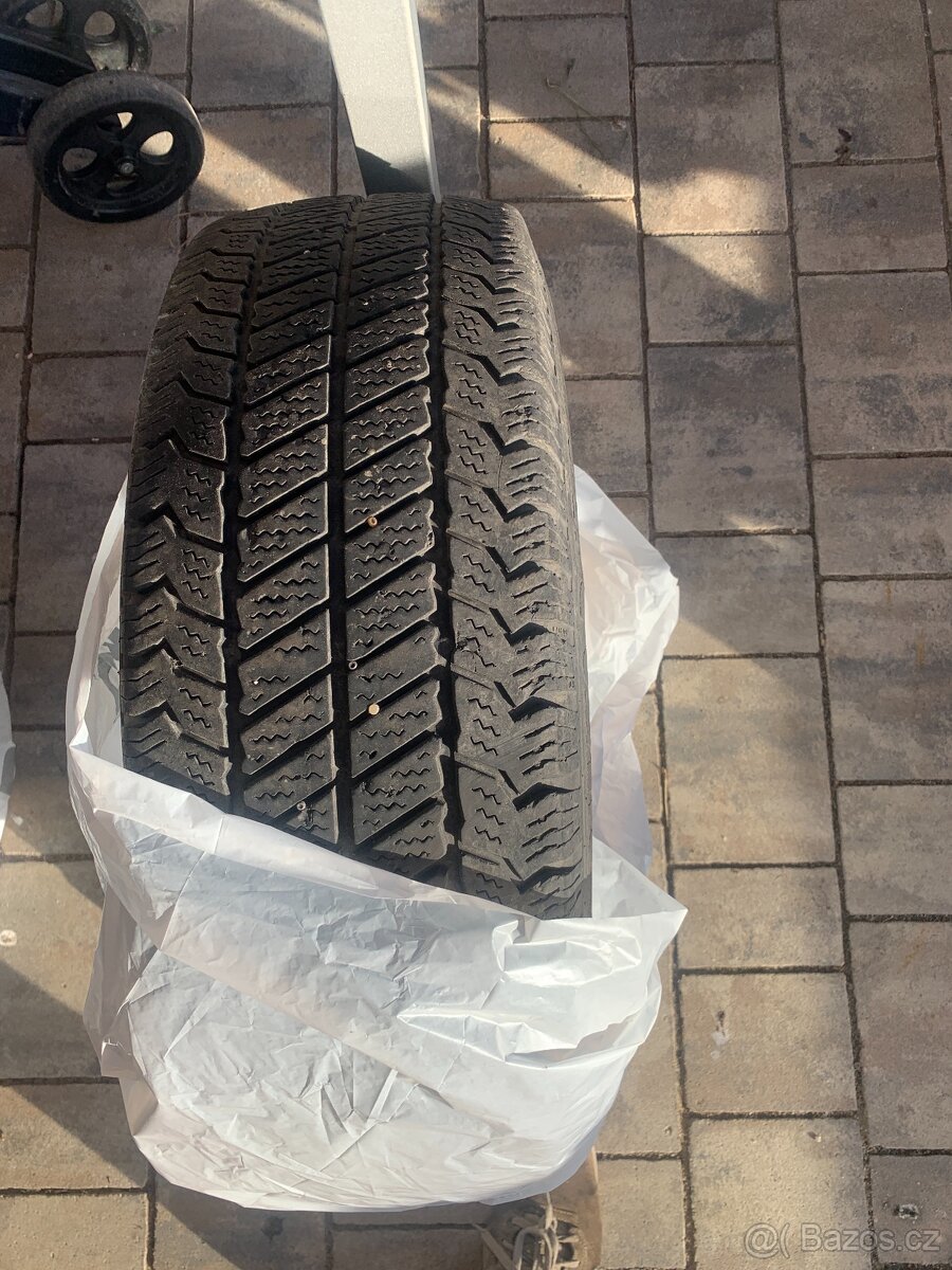 Zimní pneu Ducato, Boxer Jumber 4mm 215/70 R15 C - 2