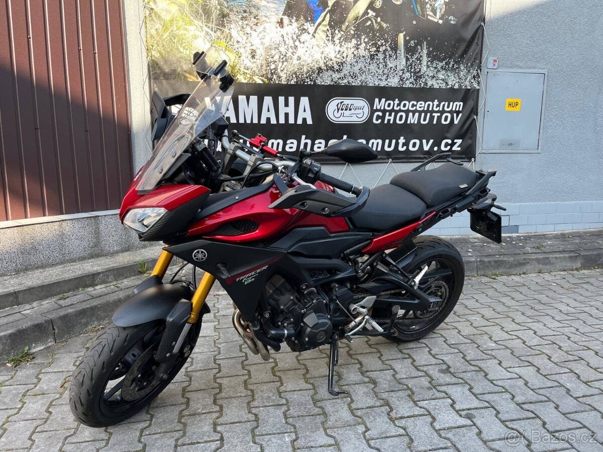 Yamaha TRACER 900