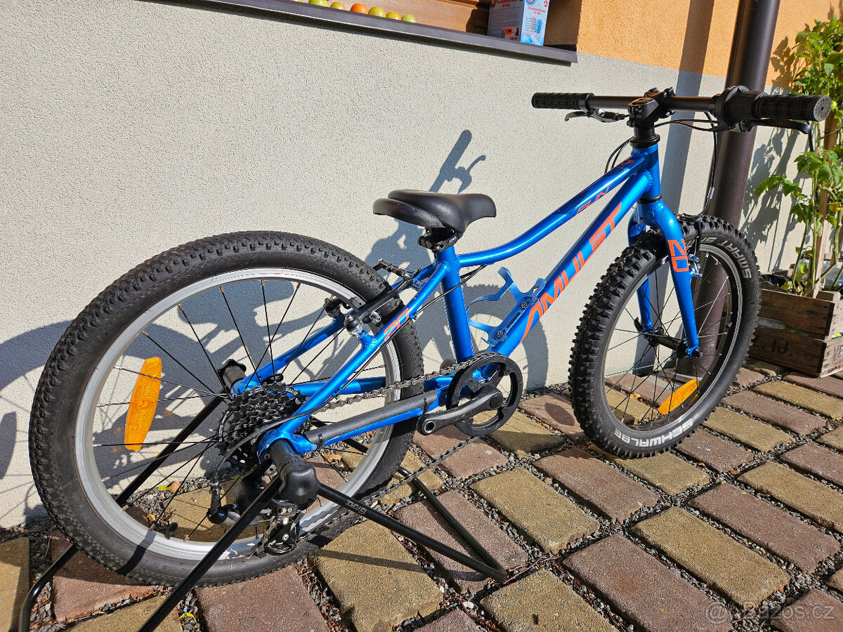 Dětské sportovní kolo AMULET 20" pro výšku 105-125 cm - 2