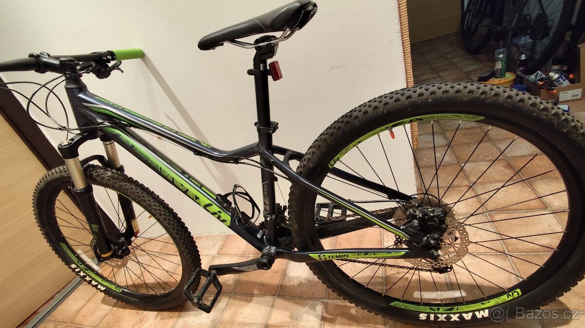 Dámské horské kolo Liv Tempt 2, vel. S, kola 27,5" - 2