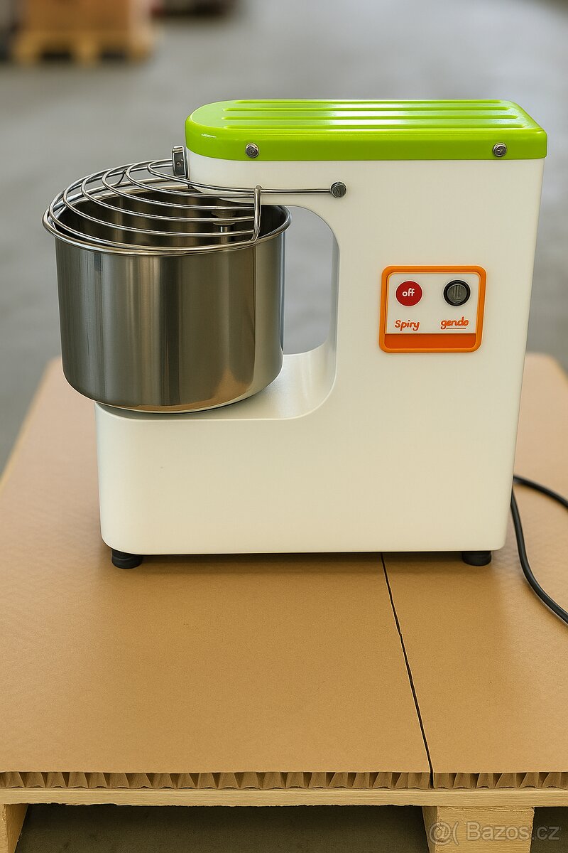 PROFESIONÁLNÍ HNĚTAČ TĚSTA (Spirálový míchač) - 2