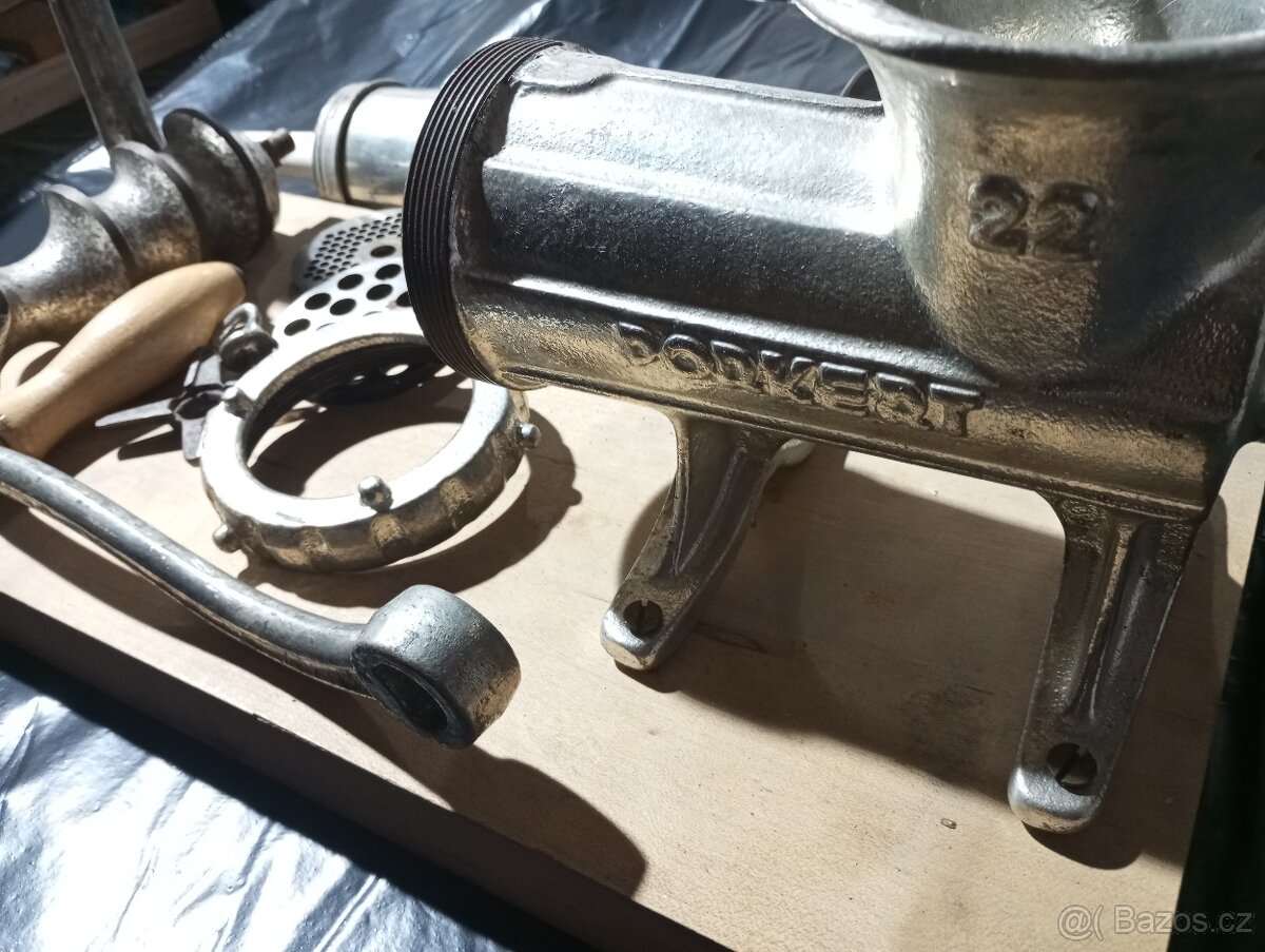 Mlýnek Porkert 22 + narážka - 2