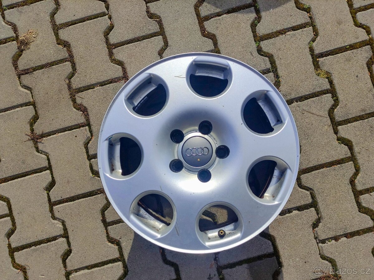 Alu litá kola originál AUDI A6 C5 16" - 2