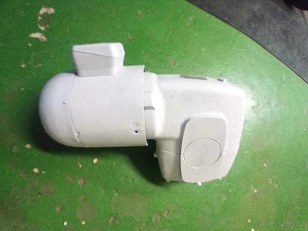 Elekromotor s převodovkou 1.1 kW - 2