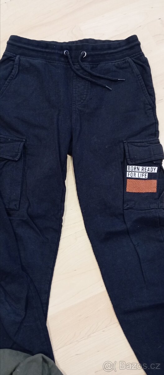 Mikina, tepláky - 2