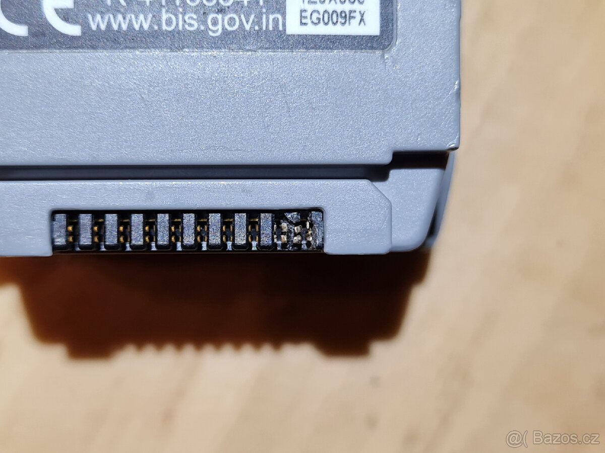 Poškozená baterie DJI Air 2S - 2