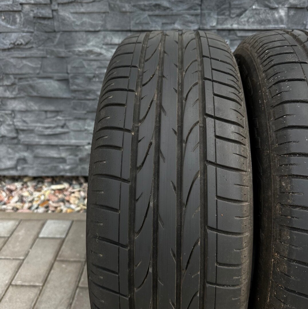 2ks pneu Bridgestone 215/65/16 98H - 2