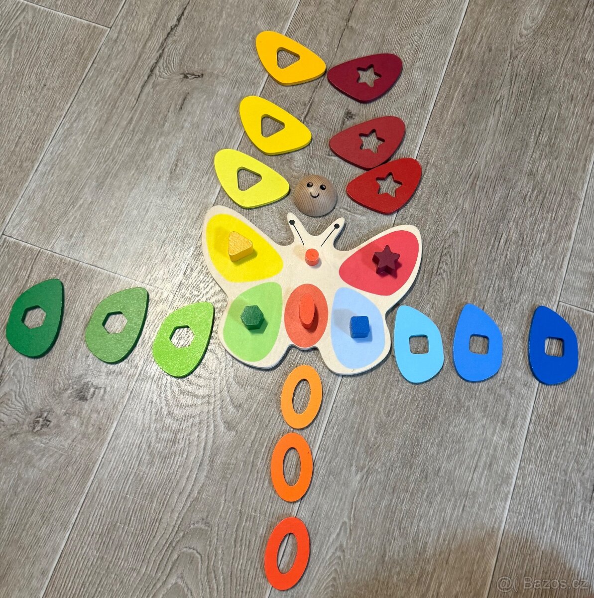 Dřevěná motorická hračka motýl / Playtive - 2