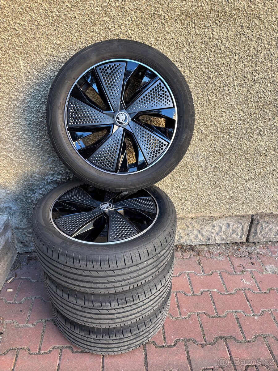 Škoda Scala ALU Kajam 205/50/17 - 2