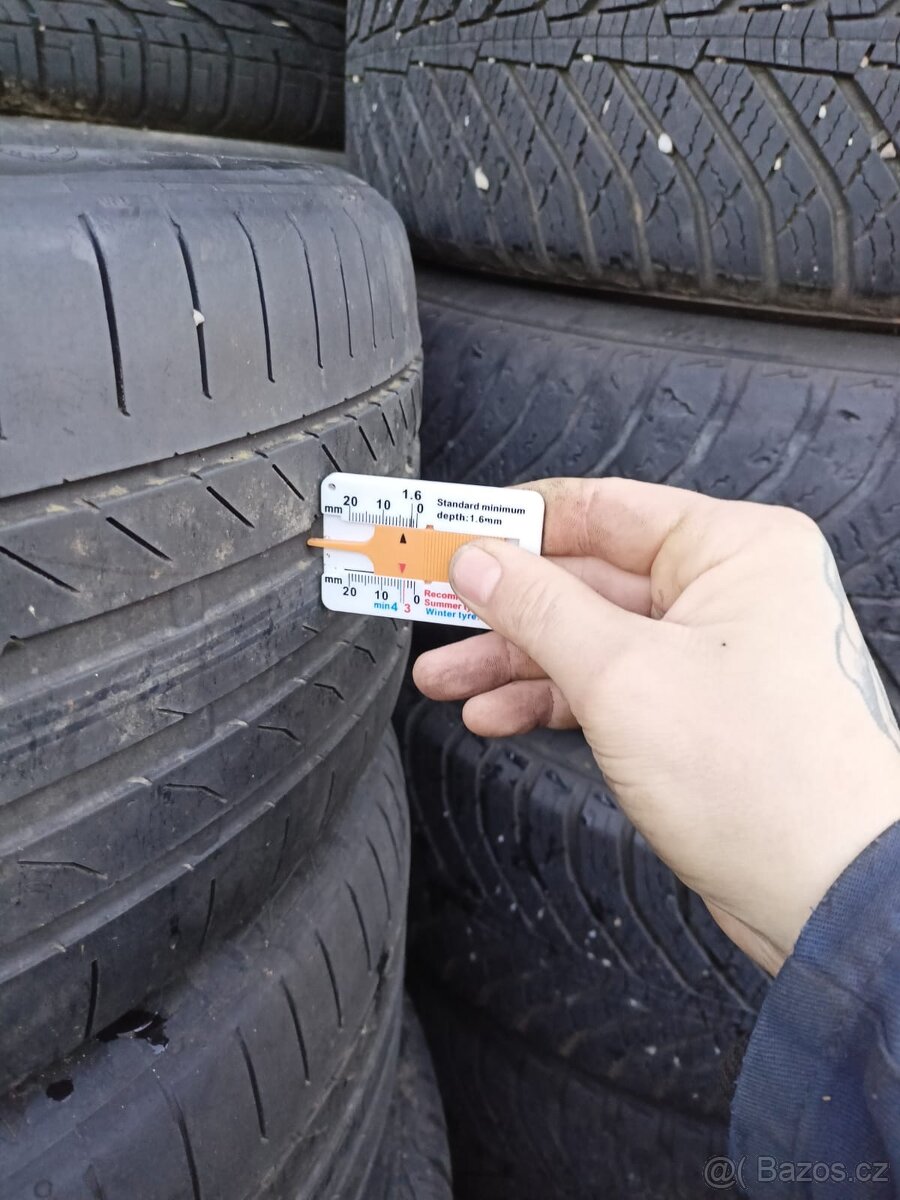 Pneu continental 235/40r18 - 2