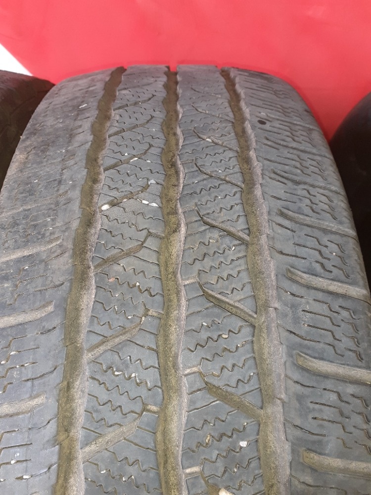 205/60r16C zimní - 2