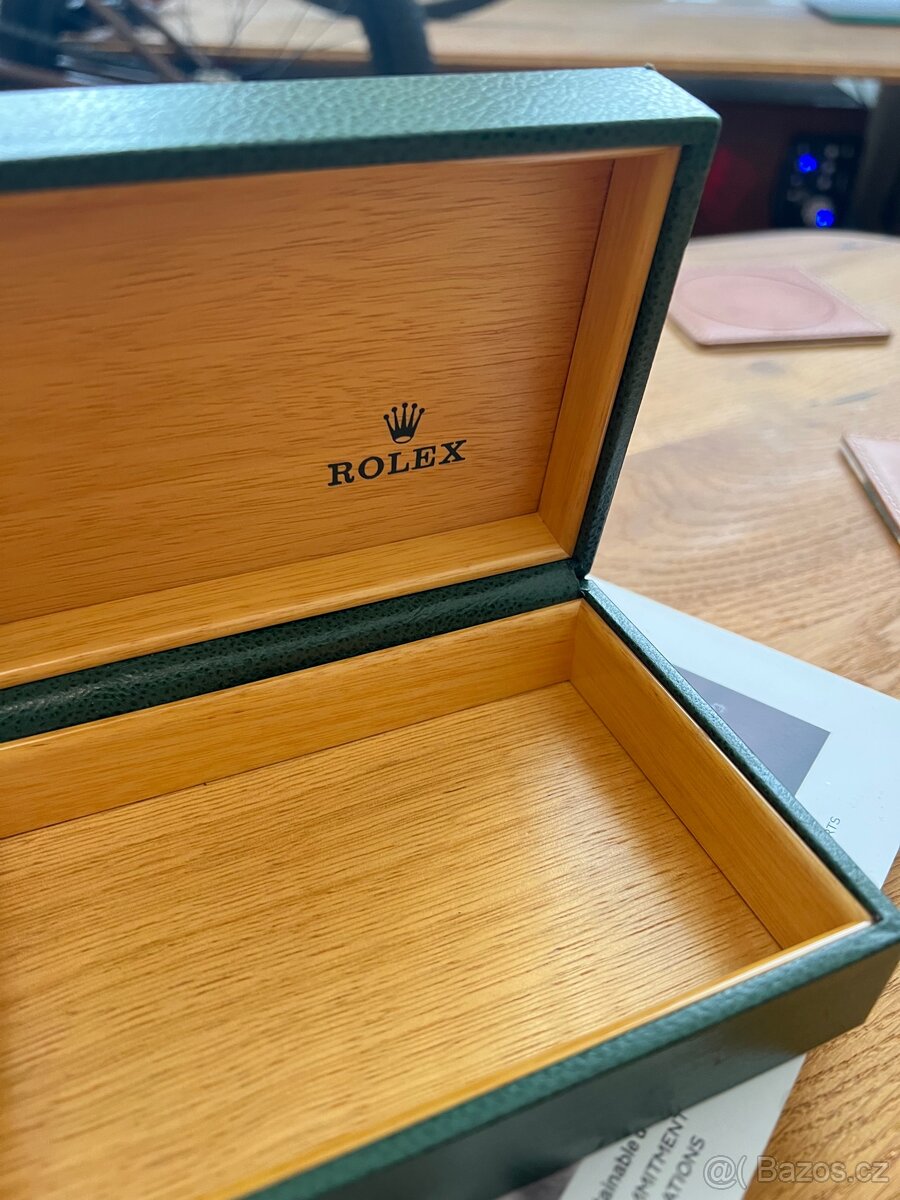 Rolex box 68.00.01 - 2