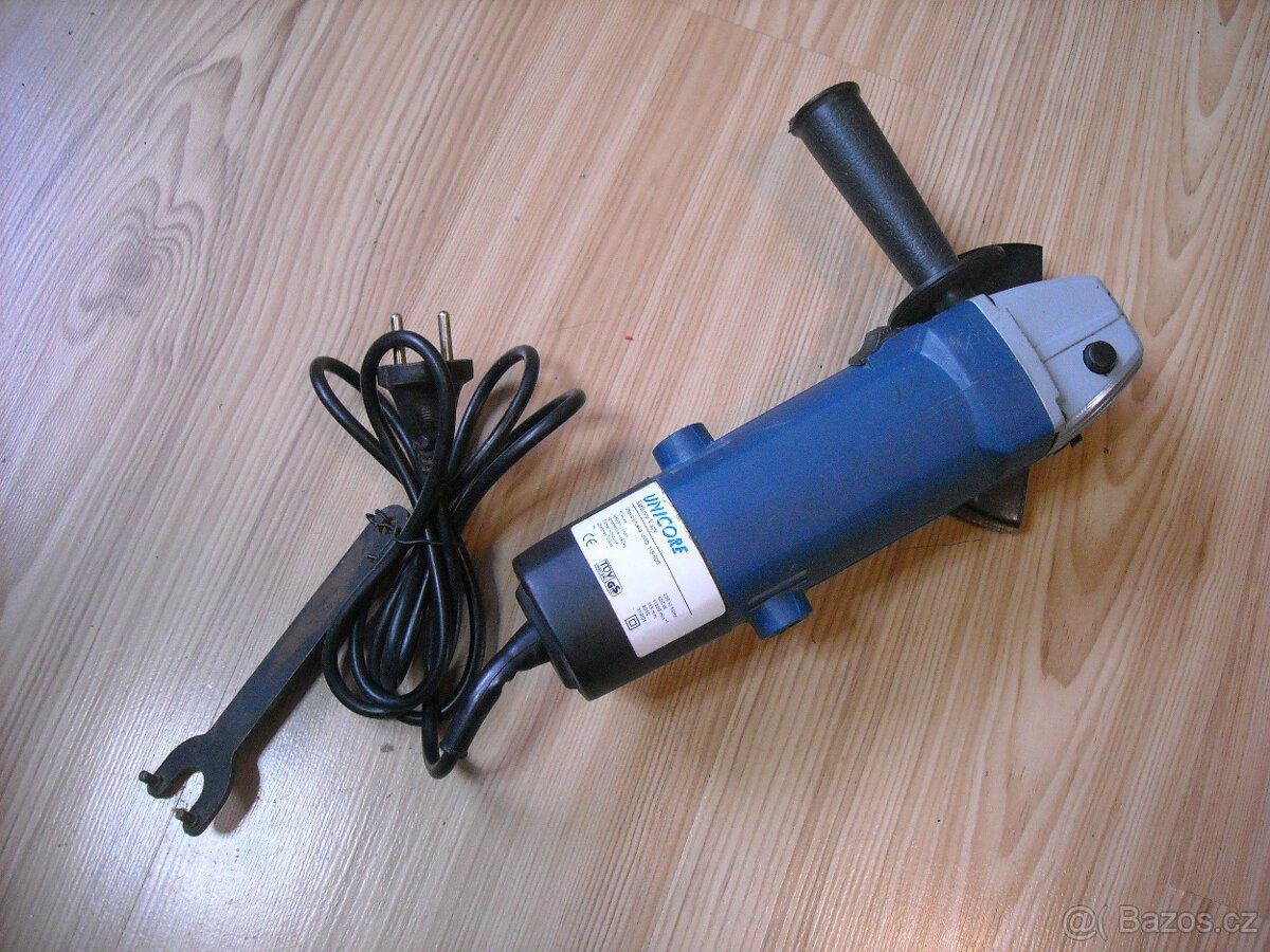 Úhlová bruska - 2