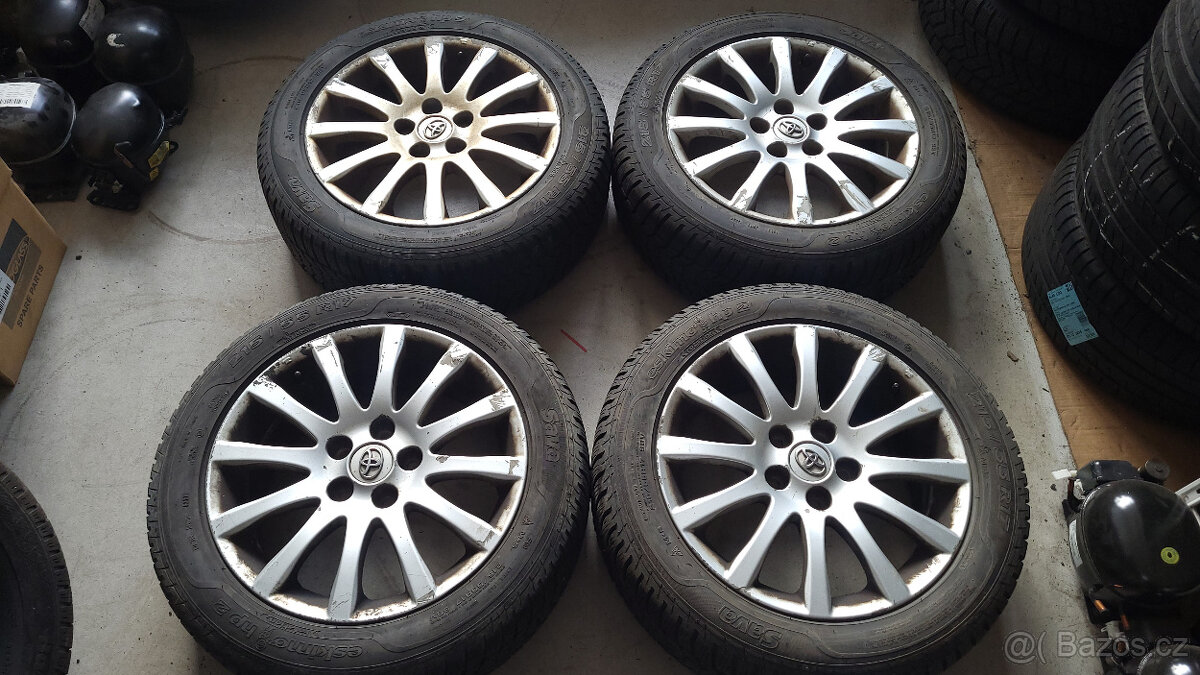 90% orig. zimní ALU kola 17" 5x114,3 Toyota Avensis T27 - 2