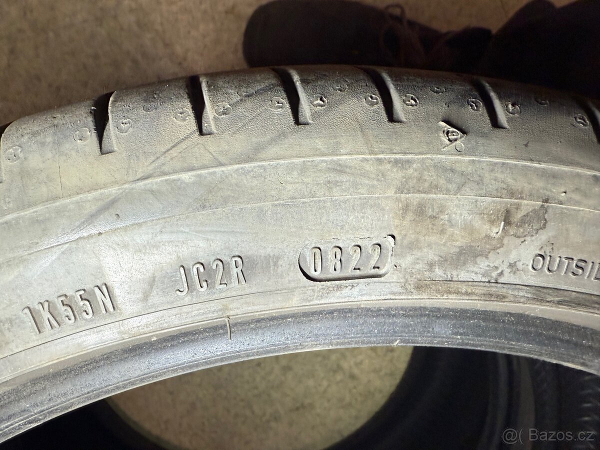 Letní pnematiky Dunlop 225/40/18 - 2