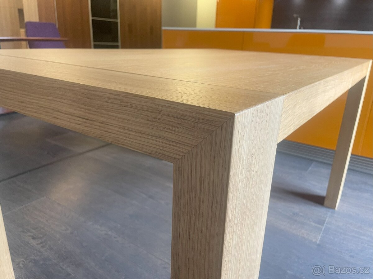 Jídelní stůl 850/1440-Nový - 2