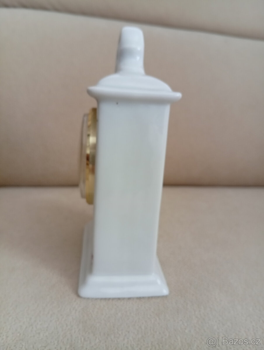 Porcelánové hodiny - 2