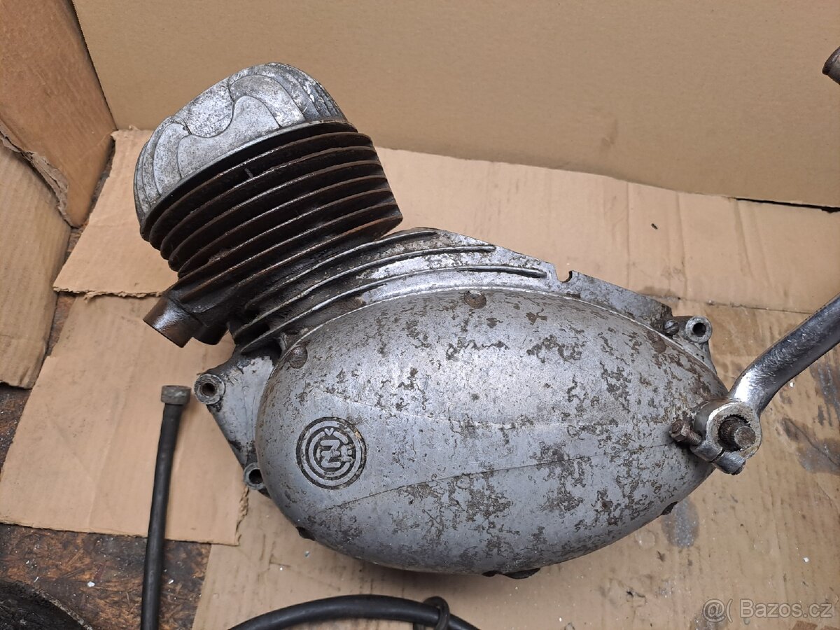 ČZ 150c motor - 2