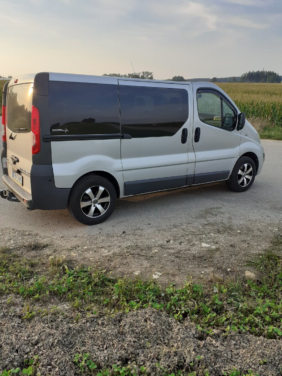 Prodám Opel Vivaro 2.0.84kw - 2