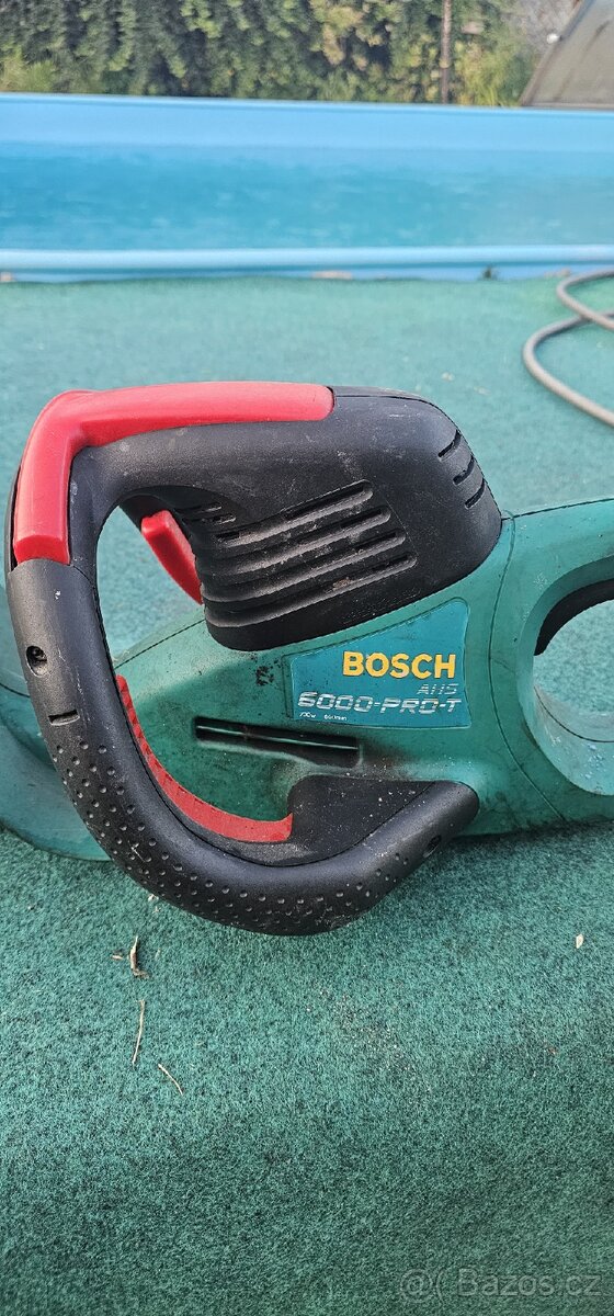 Nůžky na plot bosch, málo používané - 2