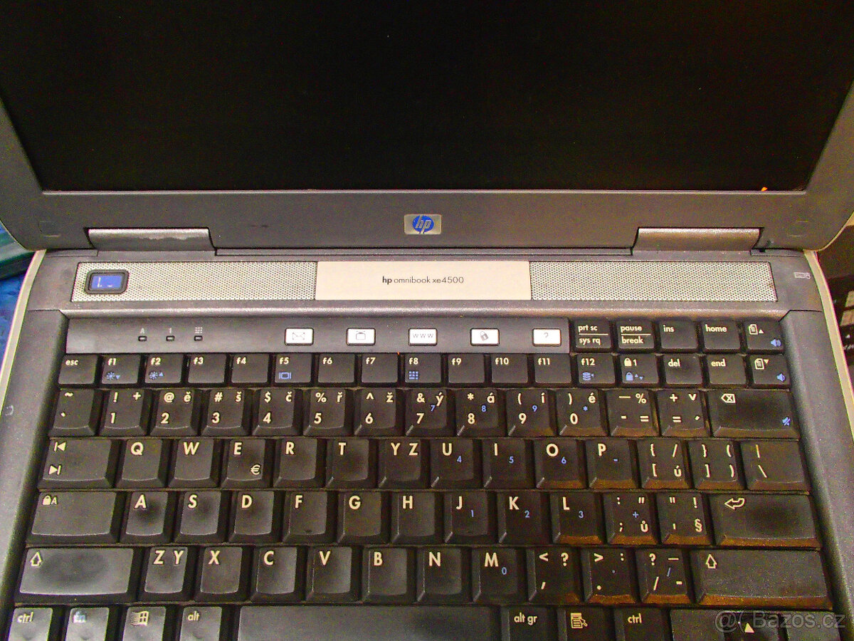 HP Omnibook XE4500 historický notebook - 2