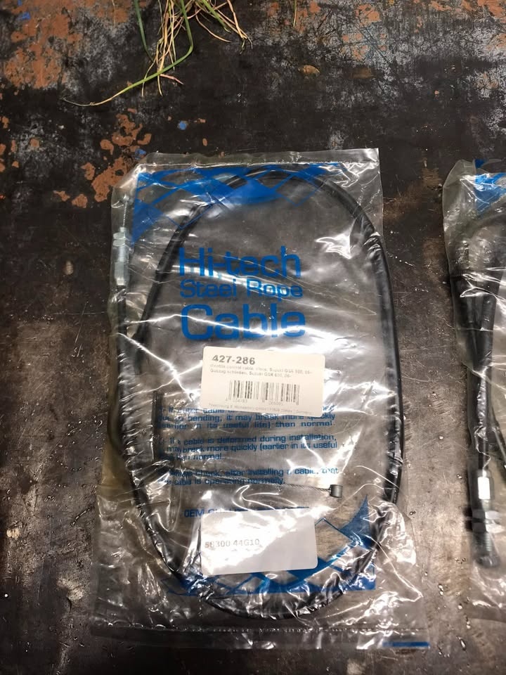 ND Suzuki GSR 600 - 2