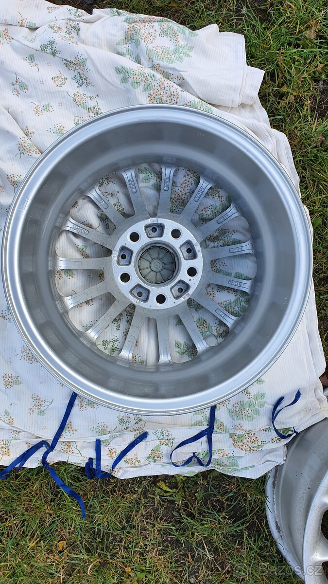 BMW ALU disky 7Jx16H2 - 2