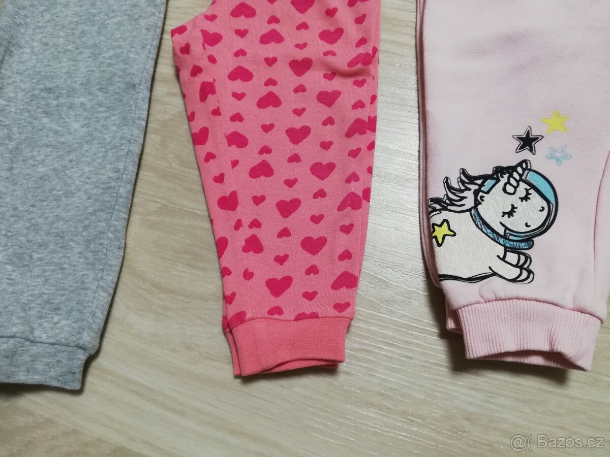 Tepláky vel. 74/80 - 2