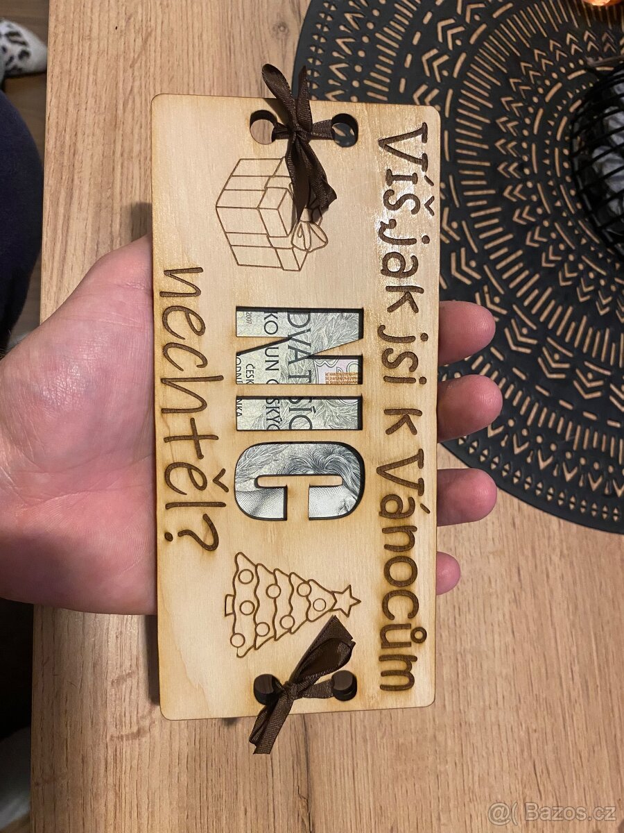 Vygravírovaný dárek do dřeva - 2