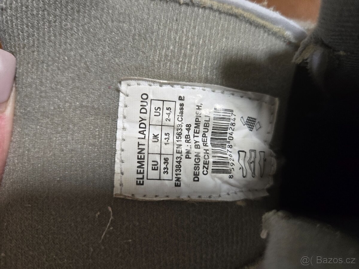 Dívčí rostoucí brusle - 2